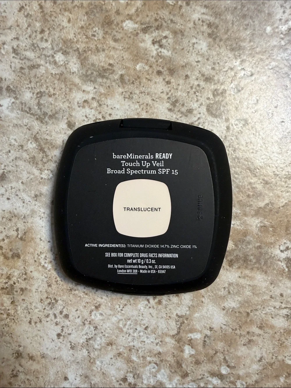 bareMinerals compact makeup